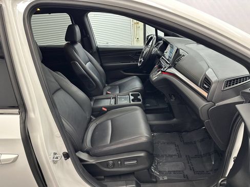Used 2025 Honda Odyssey Sport-L image 15