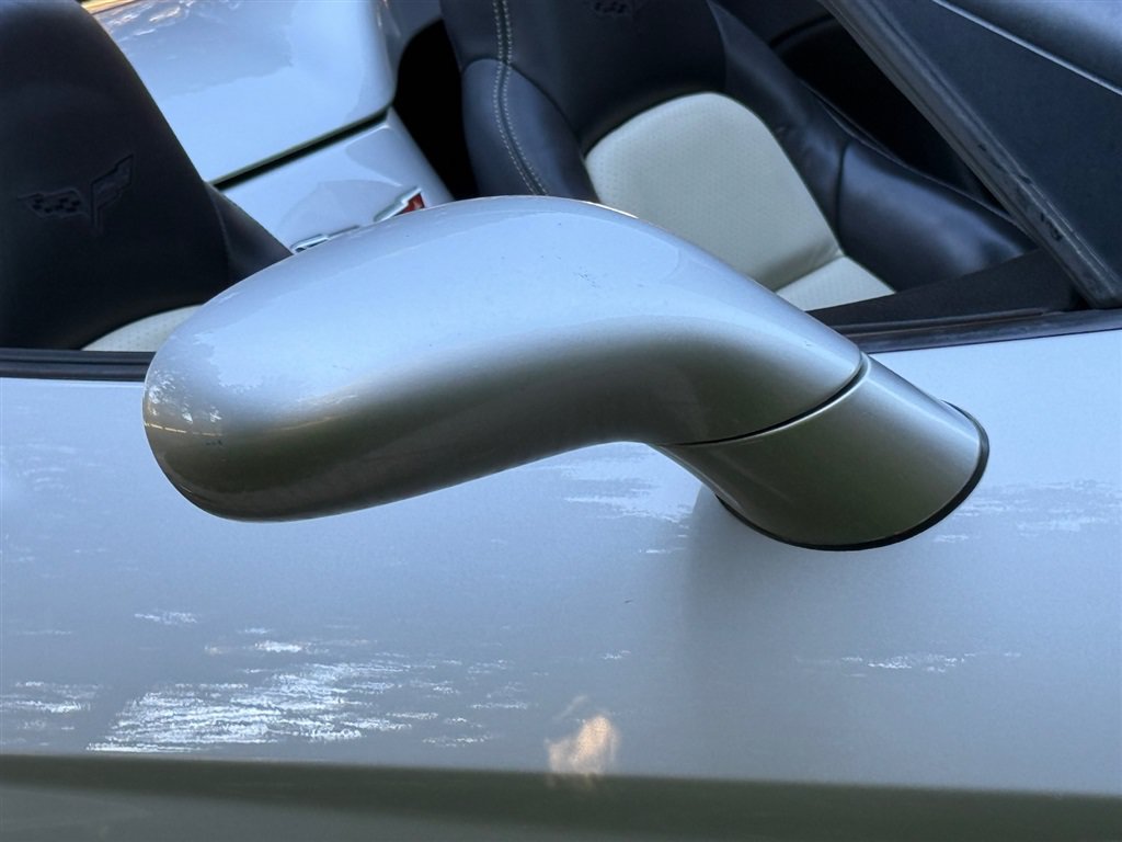 Used 2008 Chevrolet Corvette Convertible w/ Preferred Equipment Group RWD image 35