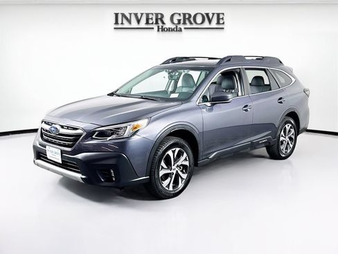 Used 2022 Subaru Outback Limited AWD/4WD image 1