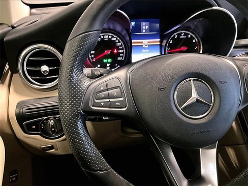 Used 2019 Mercedes-Benz GLC 300 GLC 300 image 23