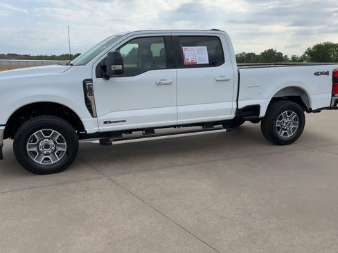 Used 2026 Ford F250 Lariat image 4