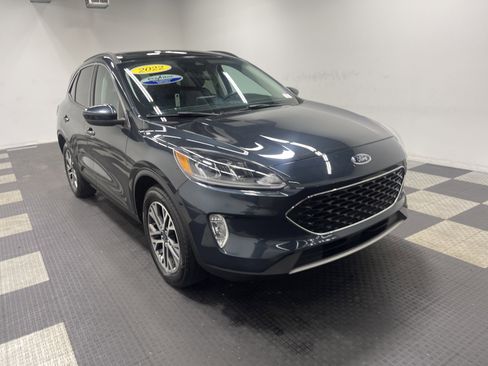 Used 2022 Ford Escape SEL w/ Technology Package image 6