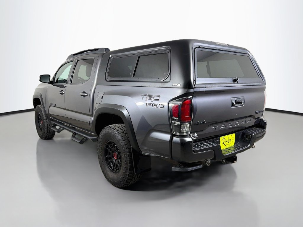 Used 2022 Toyota Tacoma TRD Pro AWD/4WD image 8