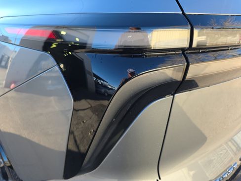 New 2026 Chevrolet Traverse High Country image 25