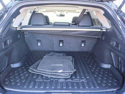 Used 2024 Subaru Outback Onyx Edition image 38