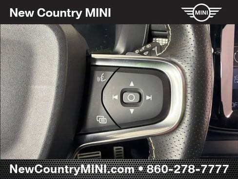 Used 2020 Volvo XC40 T5 R-Design AWD/4WD image 20