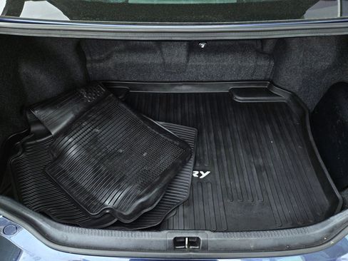 Used 2016 Toyota Camry LE image 21