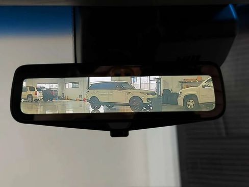 Used 2017 Cadillac Escalade ESV Premium Luxury RWD image 47
