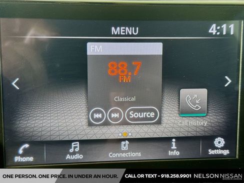 Used 2024 Nissan Rogue S FWD image 14