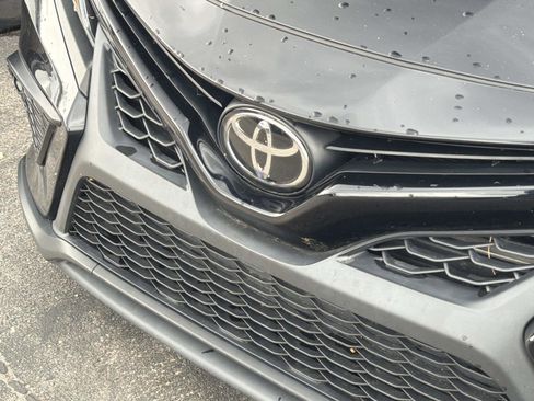 Used 2023 Toyota Camry SE image 21