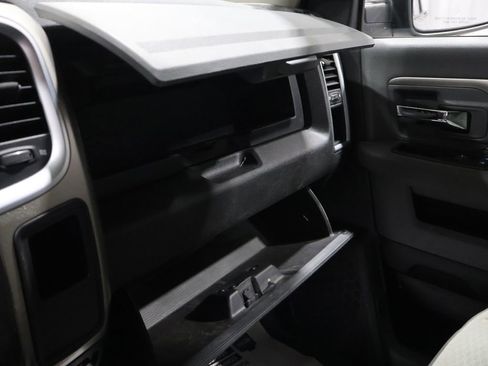 Used 2014 RAM 2500 SLT image 28