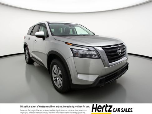 Used 2025 Nissan Pathfinder SV FWD image 1