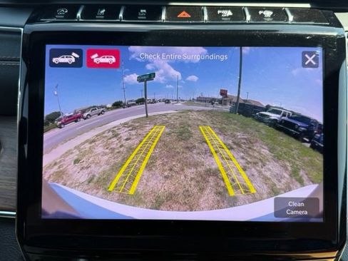 Used 2024 Jeep Grand Cherokee L Summit w/ Luxury Tech Group V AWD/4WD image 34