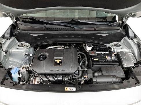 Certified 2023 Kia Seltos S FWD image 3