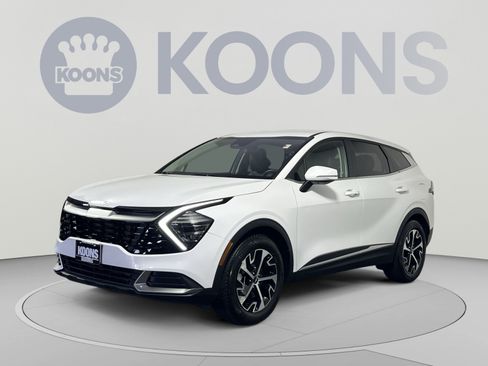 Used 2024 Kia Sportage EX FWD image 1