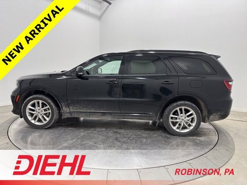 Certified 2023 Dodge Durango GT image 4