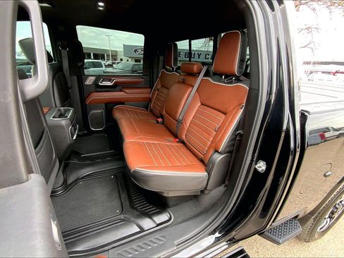 Used 2024 GMC Sierra 2500 Denali Ultimate image 20