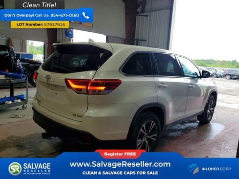 Used 2019 Toyota Highlander Plus AWD/4WD image 4