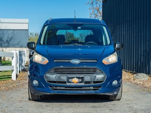 Used 2017 Ford Transit Connect XLT image 9