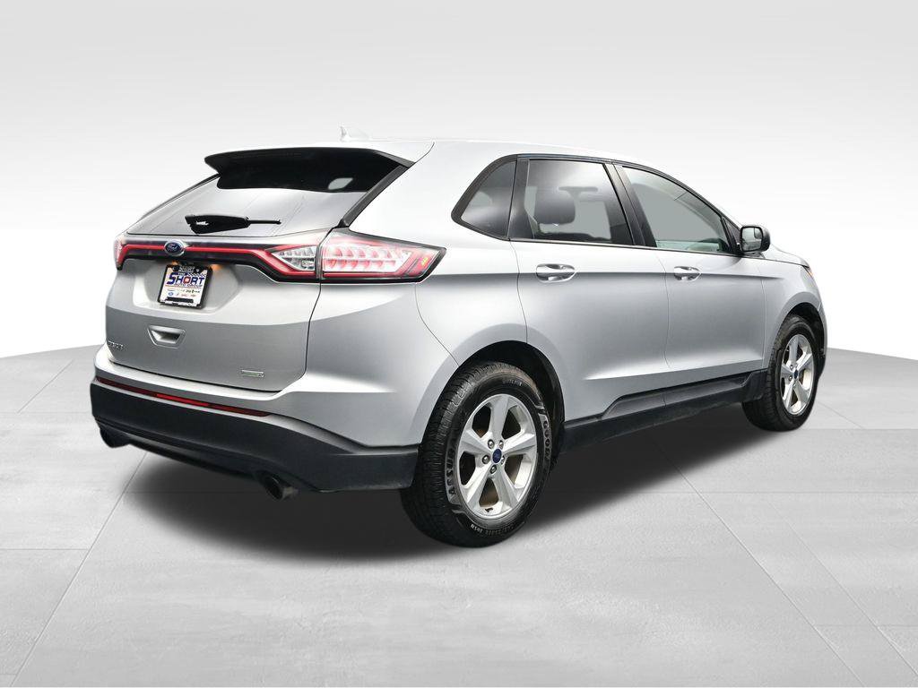 Used 2016 Ford Edge SE FWD image 5
