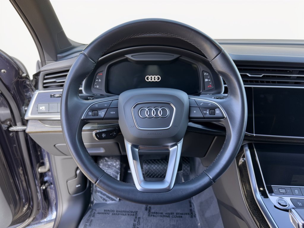 Used 2023 Audi Q7 3.0T Premium Plus w/ Premium Plus Package AWD/4WD image 10
