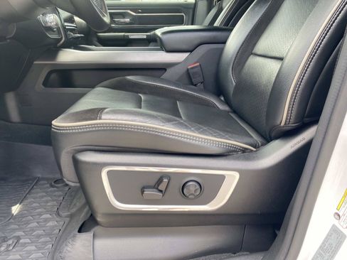 Used 2021 RAM 1500 Laramie AWD/4WD image 24