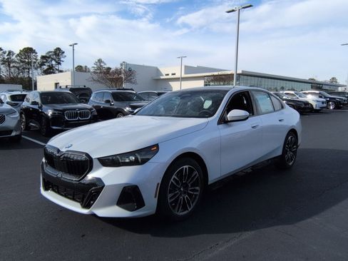 New 2026 BMW 530i image 5