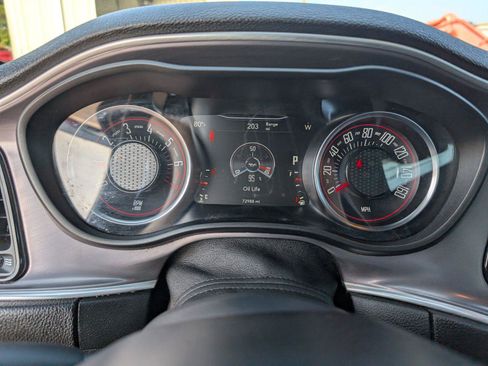 Used 2022 Dodge Challenger GT RWD image 25