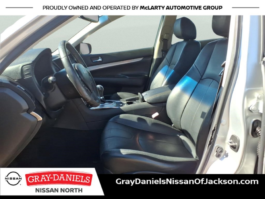 Used 2015 INFINITI Q40 AWD w/ Navigation Package image 23