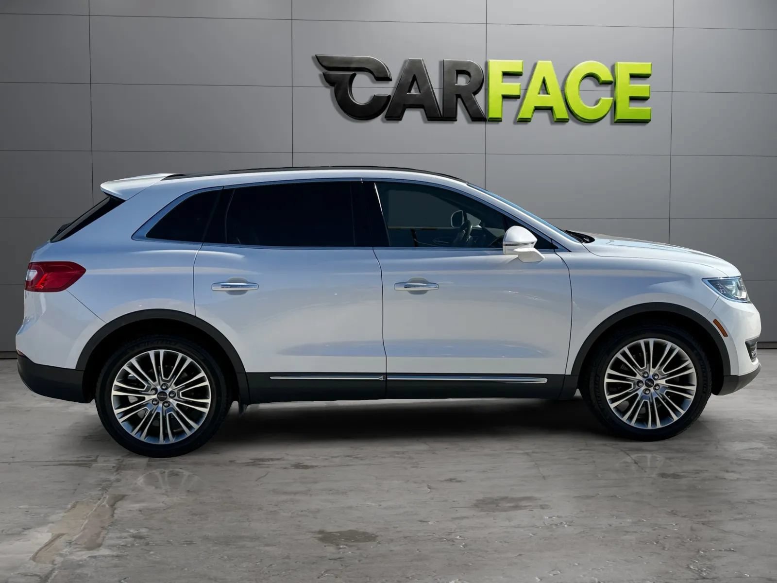 Used 2018 Lincoln MKX Reserve w/ Lincoln MKX Climate Package AWD/4WD image 14