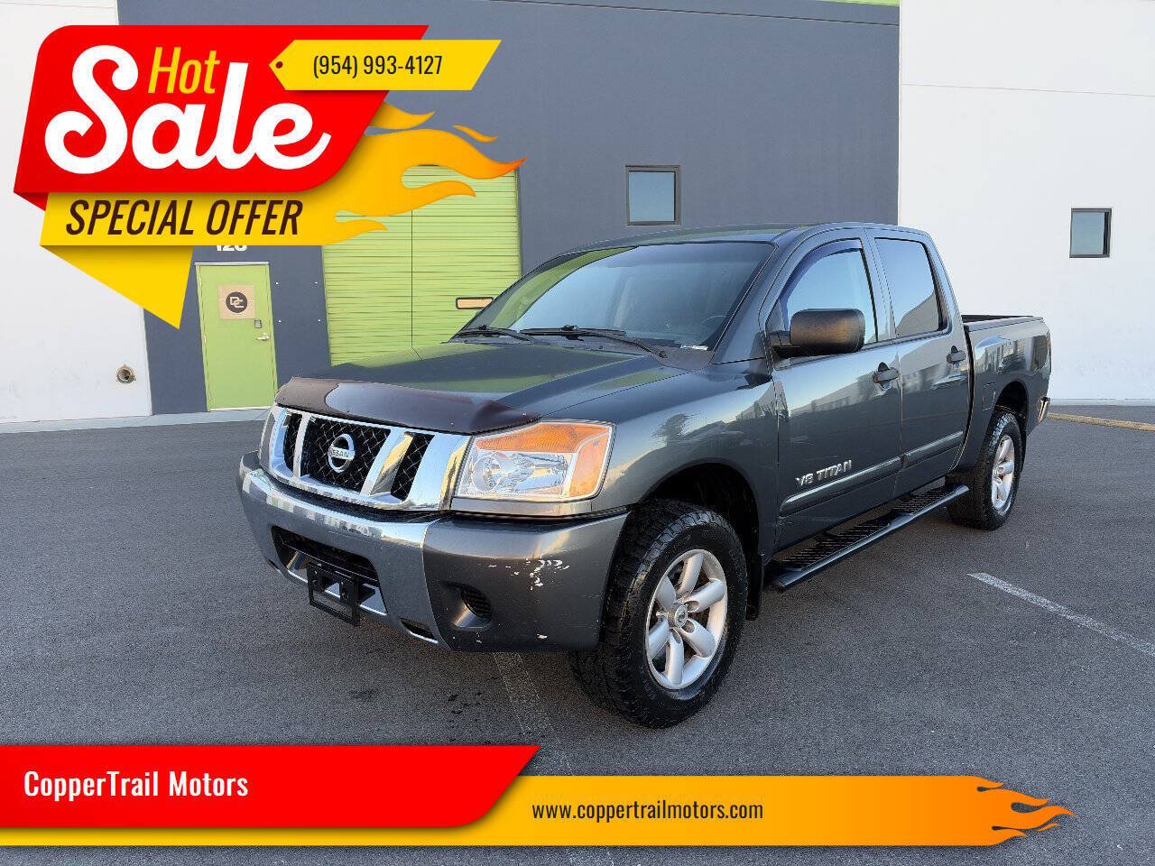Used 2011 Nissan Titan SV AWD/4WD image 1