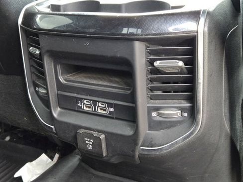 Used 2019 RAM 2500 Laramie image 13