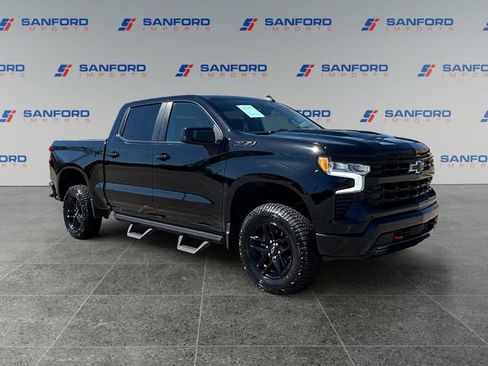 Used 2024 Chevrolet Silverado 1500 LT Trail Boss w/ Protection Package image 7