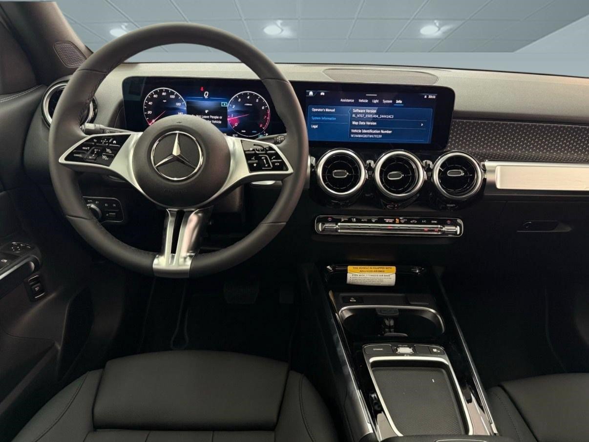 New 2026 Mercedes-Benz GLB 250 image 30