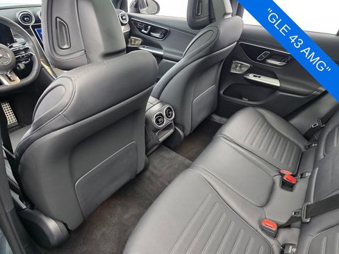 Used 2025 Mercedes-Benz GLC 43 AMG 4MATIC image 15