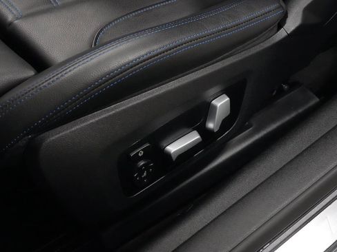 Certified 2023 BMW 440i xDrive Convertible w/ Premium Package image 30