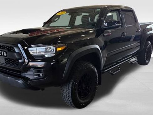 Used 2020 Toyota Tacoma TRD Pro image 1