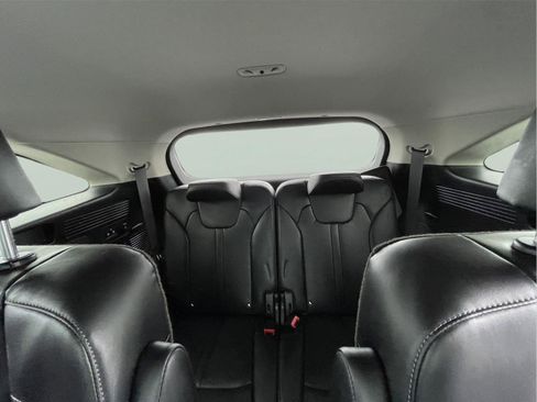 Used 2023 Kia Sorento EX image 17