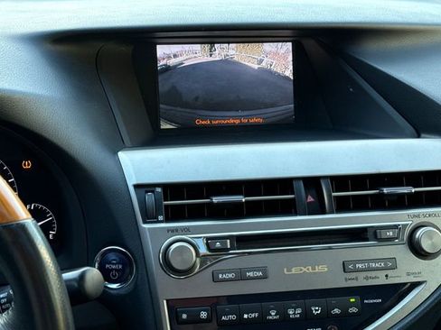 Used 2014 Lexus RX 450h FWD image 27