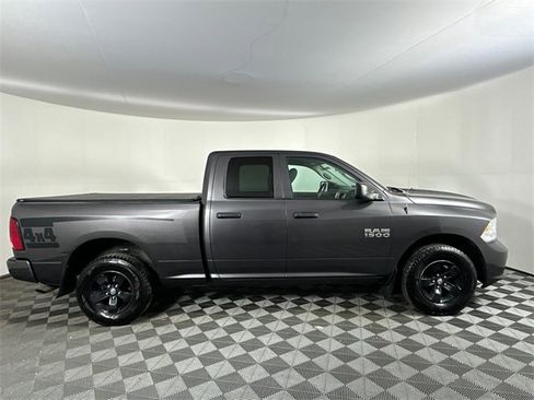 Used 2017 RAM 1500 Express image 4