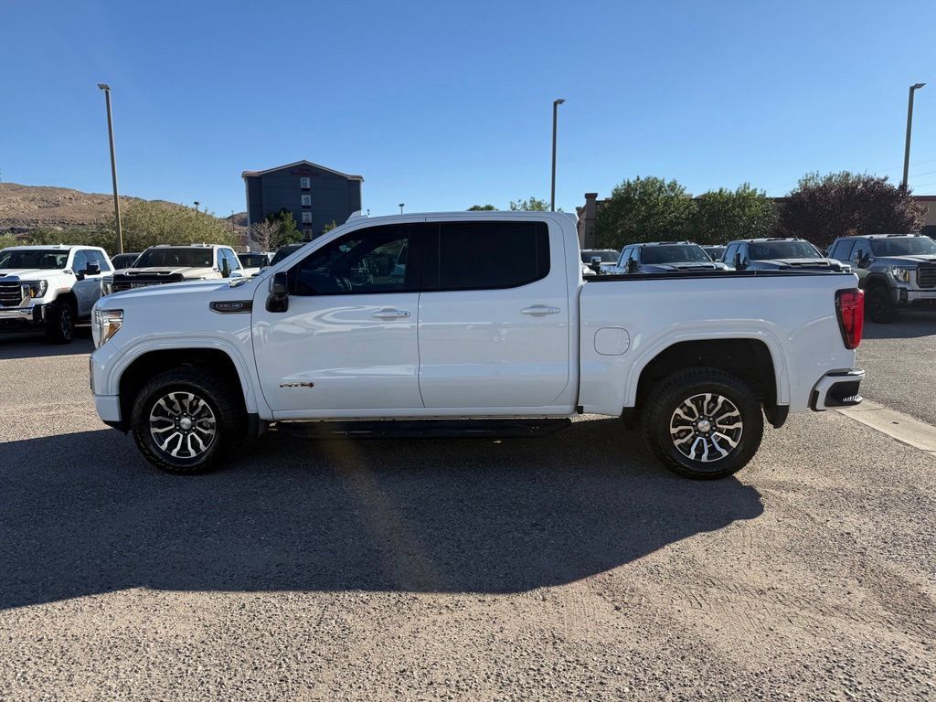 Used 2020 GMC Sierra 1500 AT4 w/ Off-Road Performance Package AWD/4WD image 8