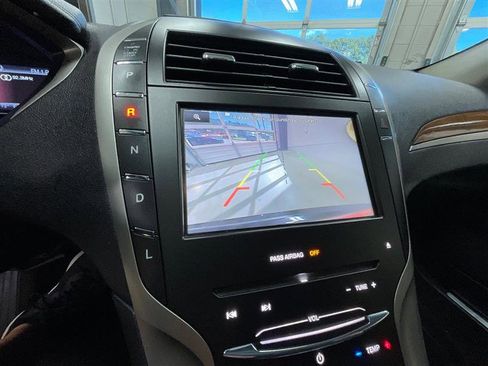 Used 2014 Lincoln MKZ Hybrid FWD image 20