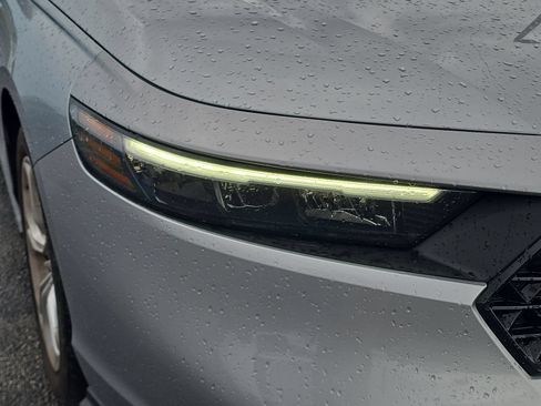 Used 2025 Honda Accord LX image 7