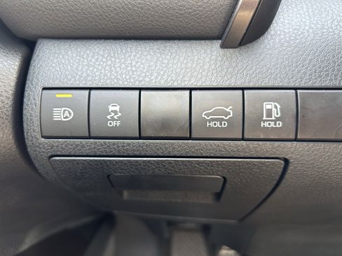 Used 2024 Toyota Camry LE image 18