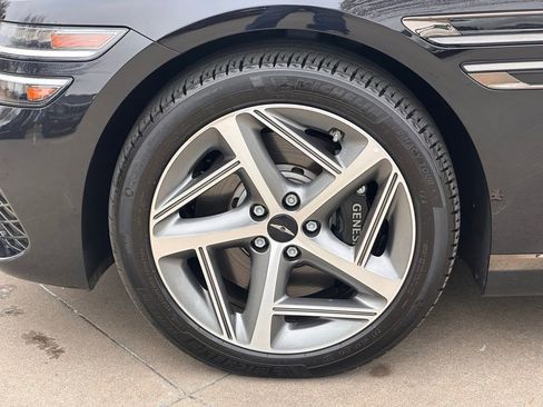 Used 2025 Genesis G80 3.5T Sport image 8