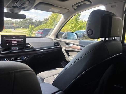 Used 2024 Audi Q5 2.0T Premium AWD/4WD image 17
