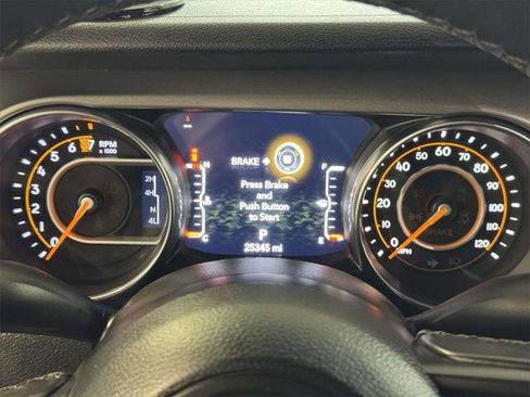 Certified 2021 Jeep Wrangler Willys image 28