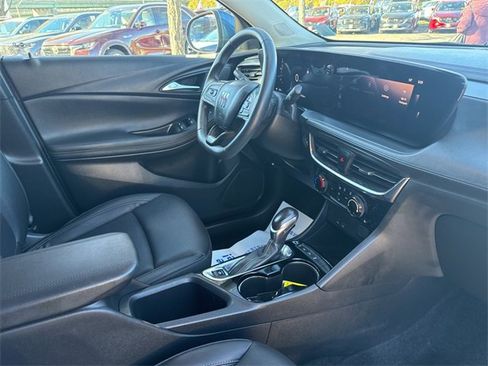 Used 2024 Buick Encore GX Sport Touring image 27