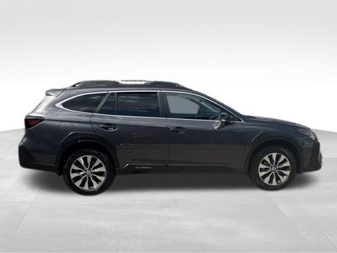 Used 2024 Subaru Outback Limited XT AWD/4WD image 8