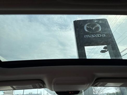 Used 2023 MAZDA CX-30 AWD 2.5 S w/ Preferred Package image 16